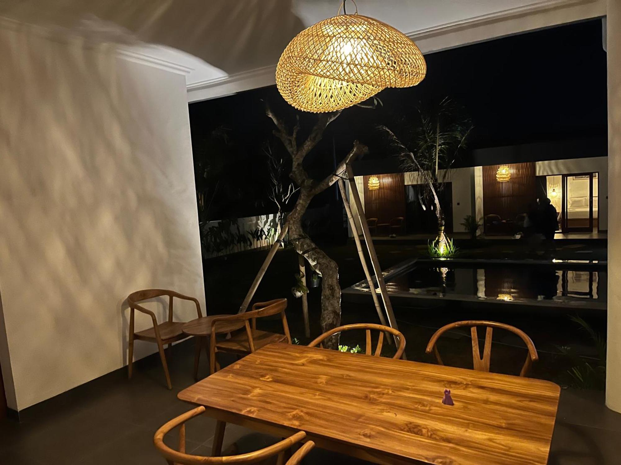 Tropical Almond Villa ウルワツ エクステリア 写真