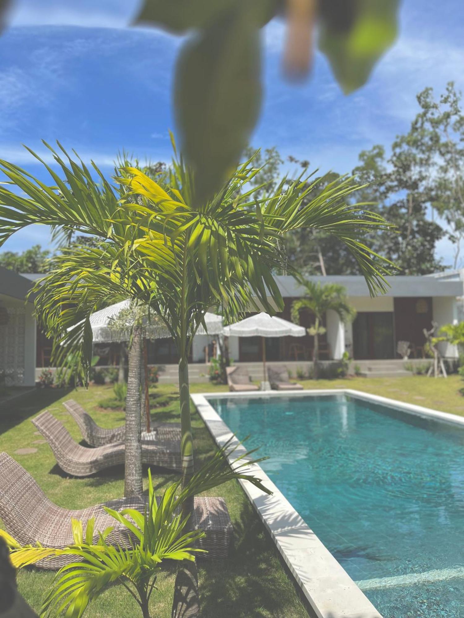 Tropical Almond Villa ウルワツ エクステリア 写真